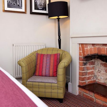 The Bushel By Greene King Inns Bury St. Edmunds Bagian luar foto