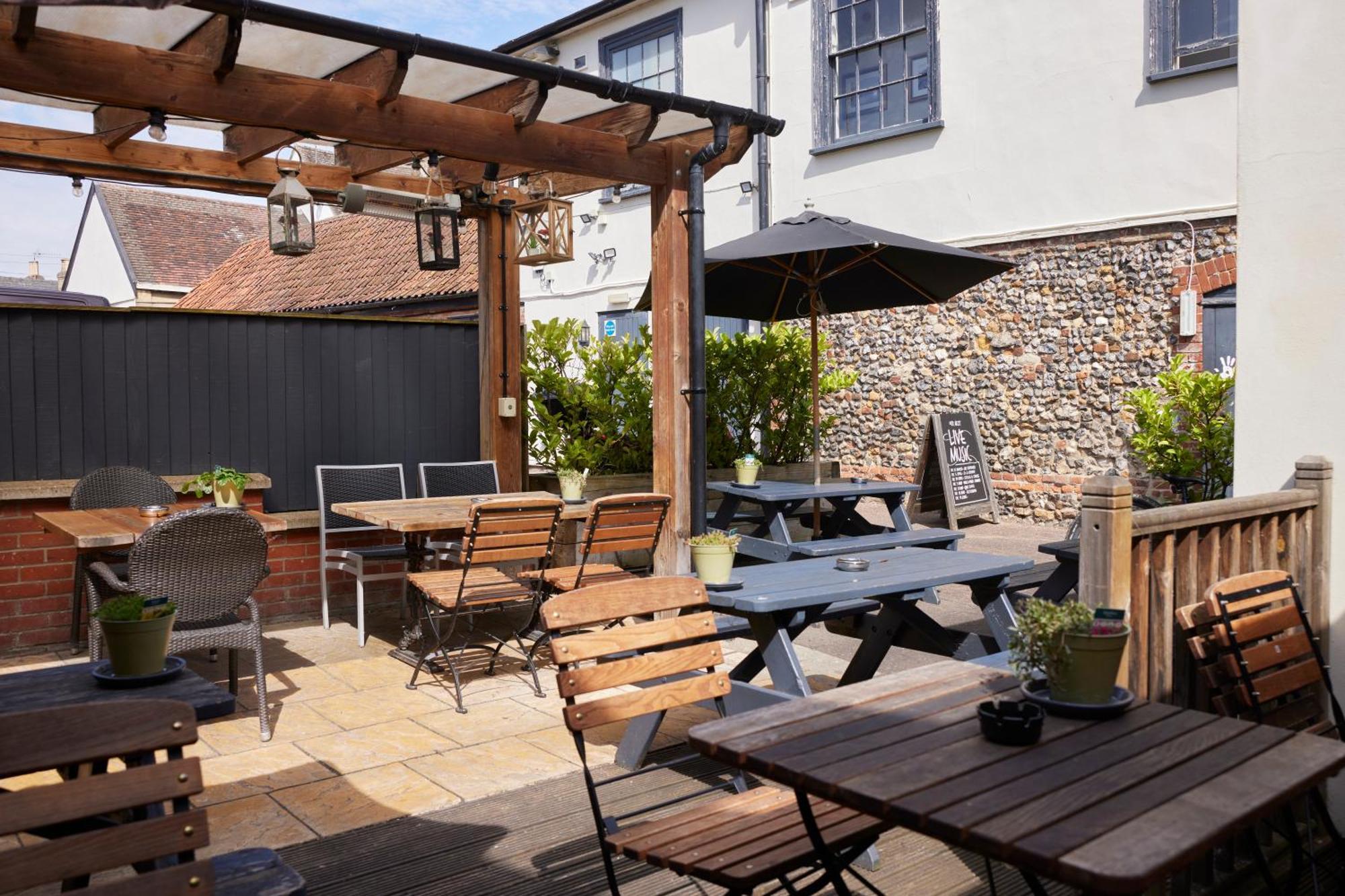 The Bushel By Greene King Inns Bury St. Edmunds Bagian luar foto
