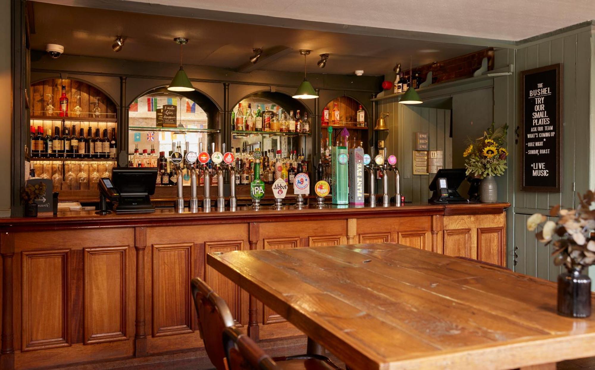 The Bushel By Greene King Inns Bury St. Edmunds Bagian luar foto